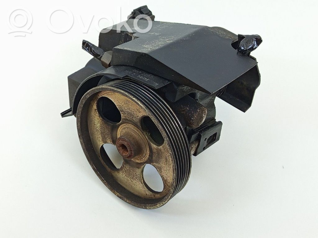 Peugeot 206 Power steering pump 