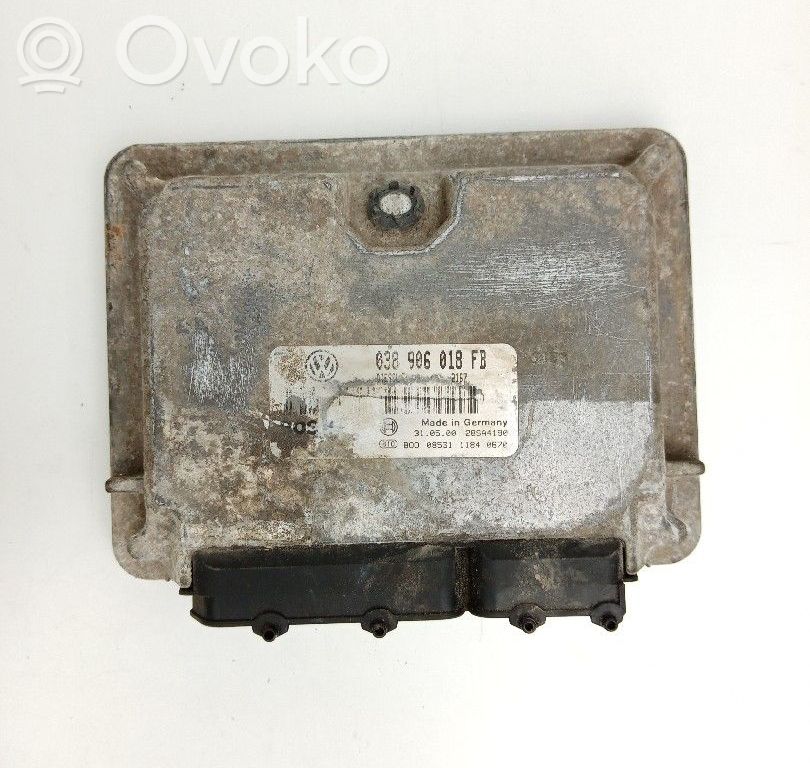 Volkswagen Golf IV Engine control unit/module 