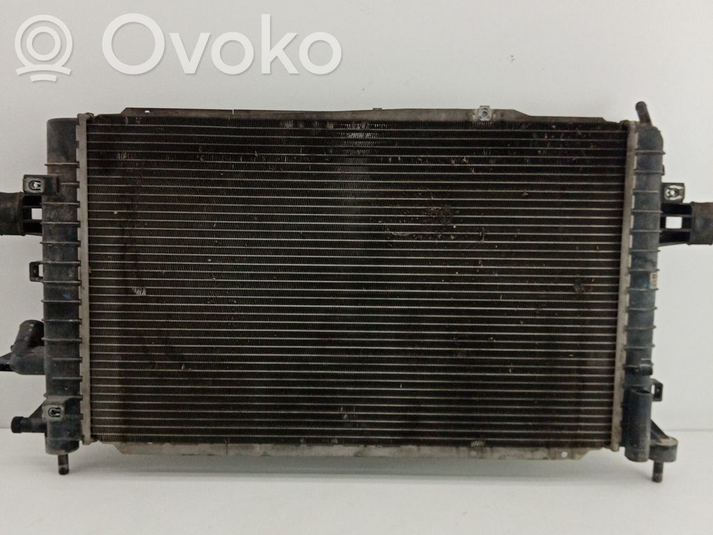 Coolant radiator   AT2,0568A,13152319,8135,DELPHI