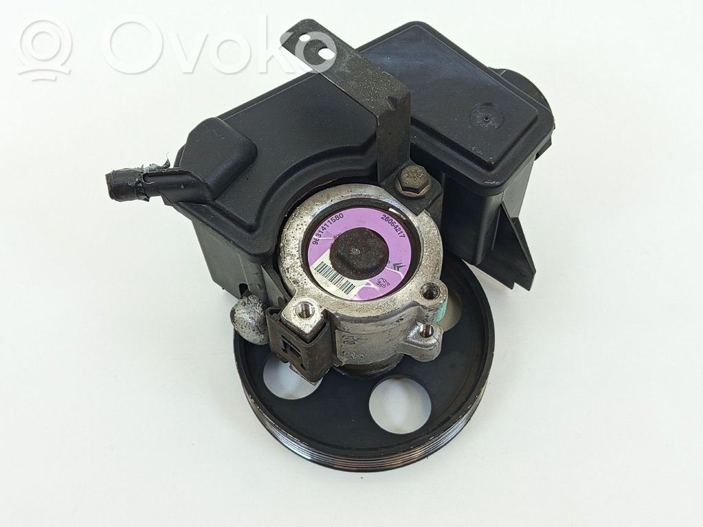 Peugeot 206 Power steering pump 
