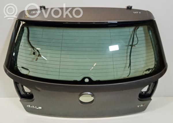 Volkswagen Golf V Tylna klapa bagażnika 