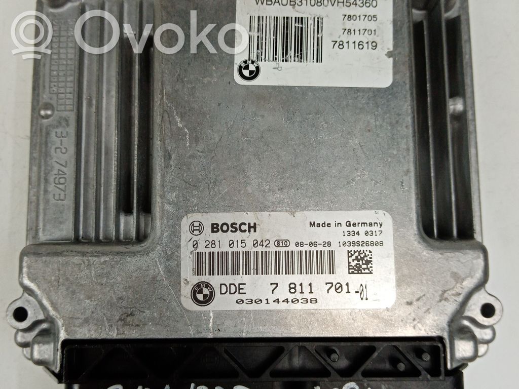 BMW 1 E81 E87 Engine control unit/module 