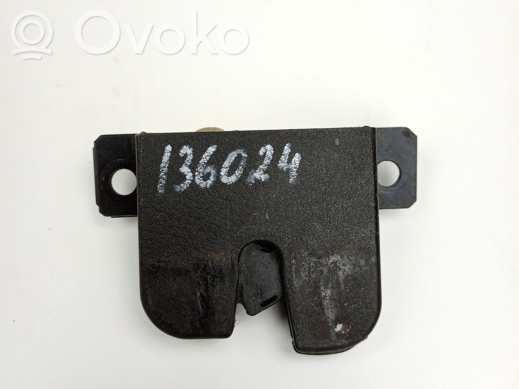 Tailgate exterior lock   3B9827505C