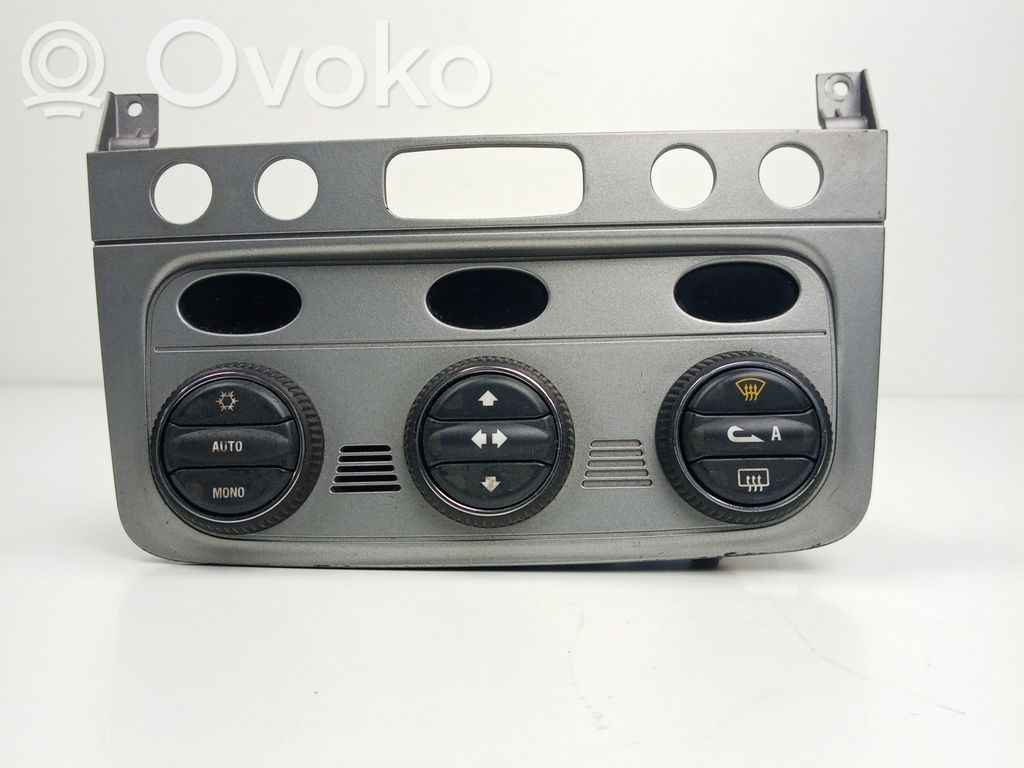 Alfa Romeo 147 Climate control unit 