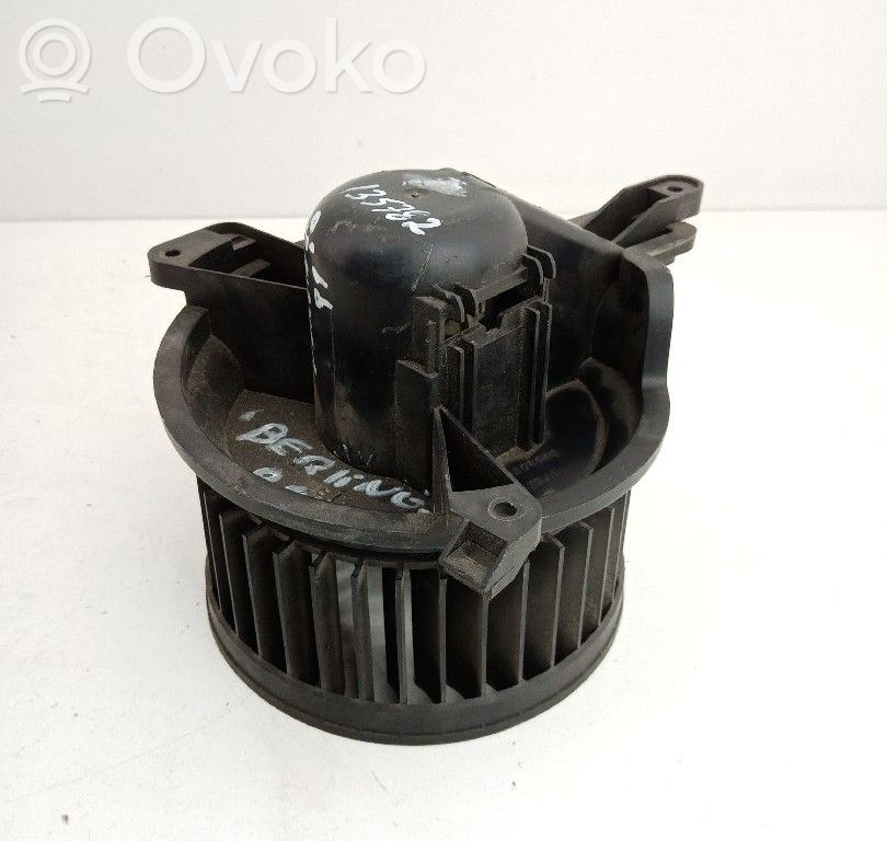 Mazā radiatora ventilators   G202,VALEO