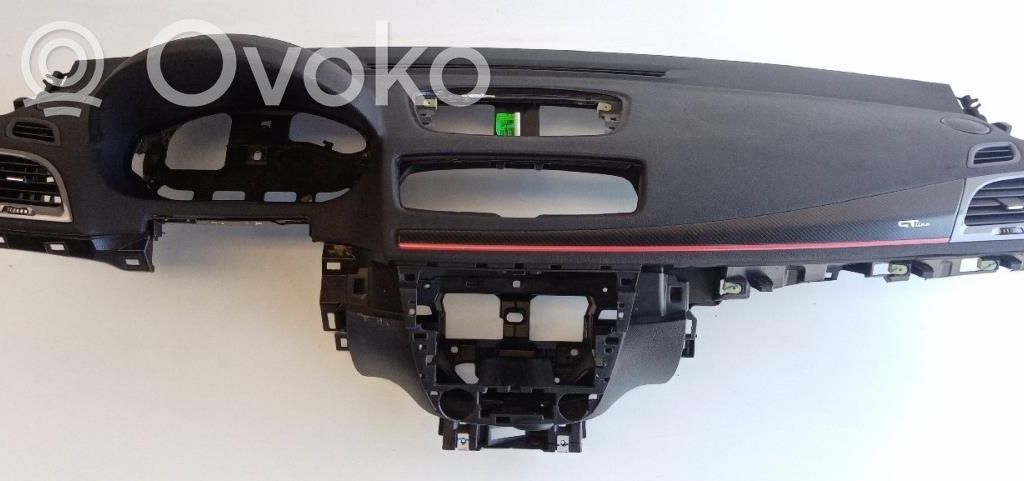 Renault Megane III Panelė 