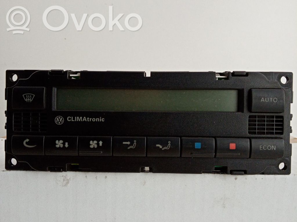 Volkswagen PASSAT B5.5 Unitate control climatizare 