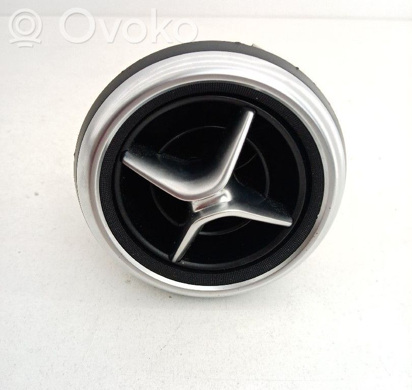 Mercedes-Benz A W176 Luftausströmer Lüftungsdüse Luftdüse Mitte 
