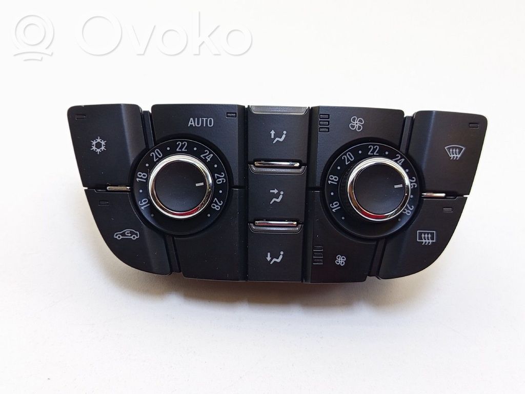 Opel Astra J Panel klimatyzacji 
