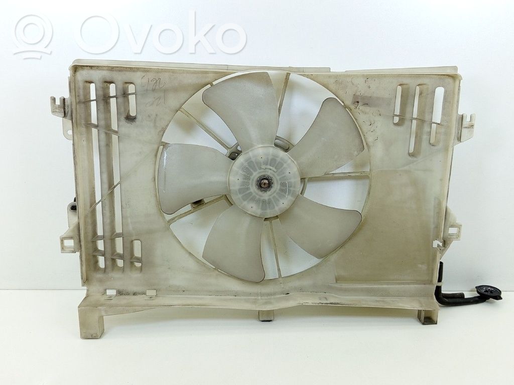Toyota Corolla Verso E121 Elektrisks radiatoru ventilators 