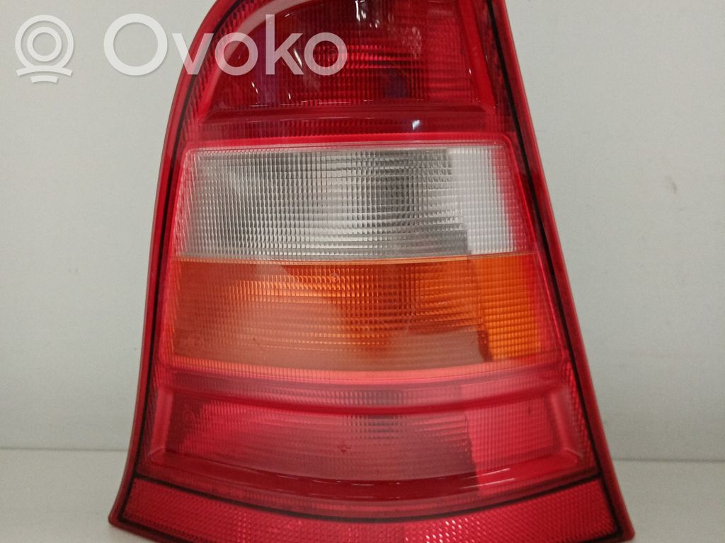Mercedes-Benz A W168 Lampă spate în caroserie 
