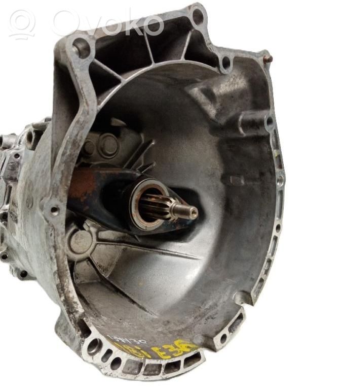 Manual 5 speed gearbox   AKX,0024118,PEQDEFEITO