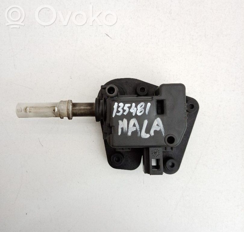 Loading door lock   8E9827833,MALA