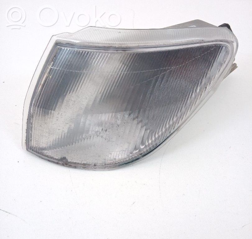 Peugeot 306 Front bumper turn signal 