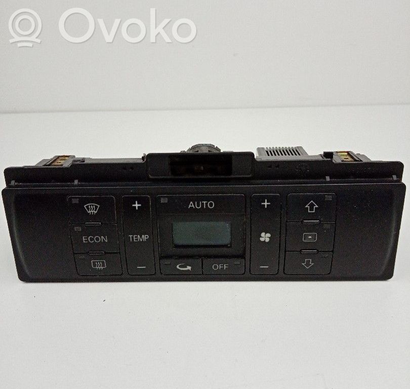 Climate control unit   8D0820043M,5HB00790805,D570002,H27,HELLA