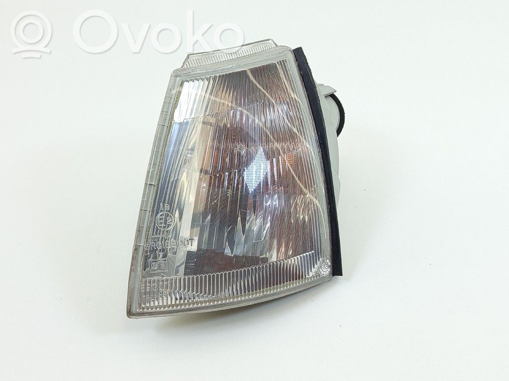 Renault Clio I Blinker vorne Stoßstange 