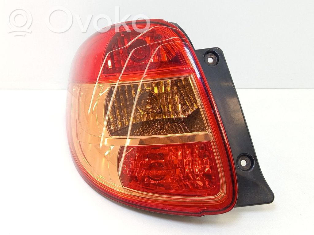 Tailgate rear/tail lights   3567079J00