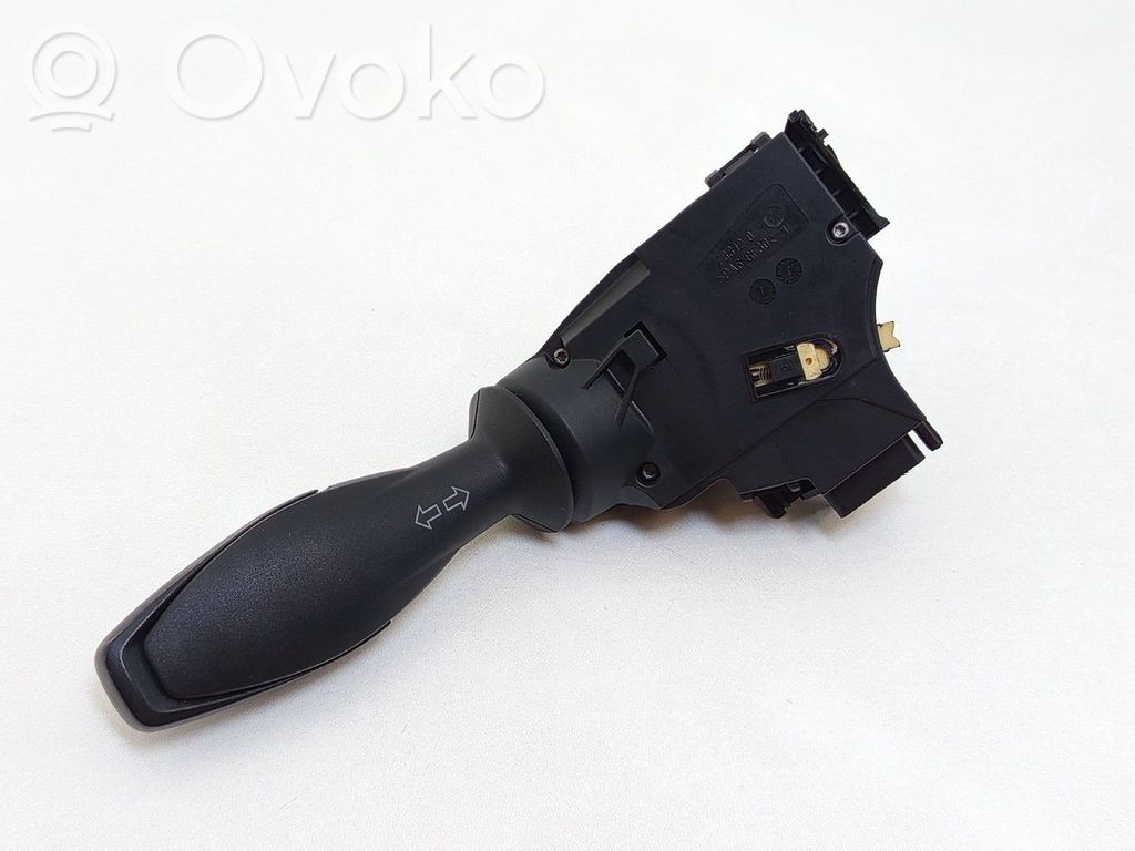 Ford Fiesta Wiper turn signal indicator stalk/switch 