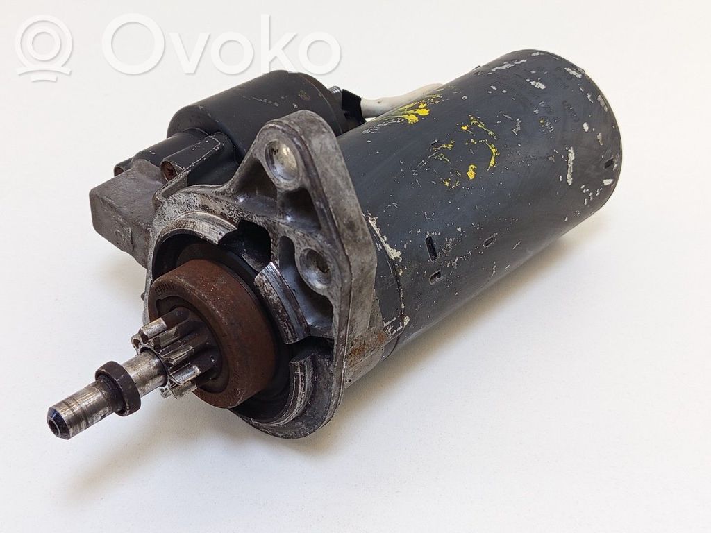 Volkswagen Golf II Starter motor 