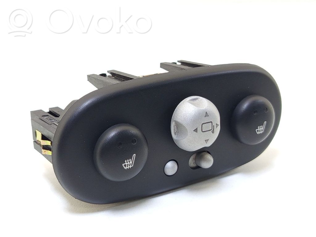 Multifunctional control switch/knob   6918216,03216130