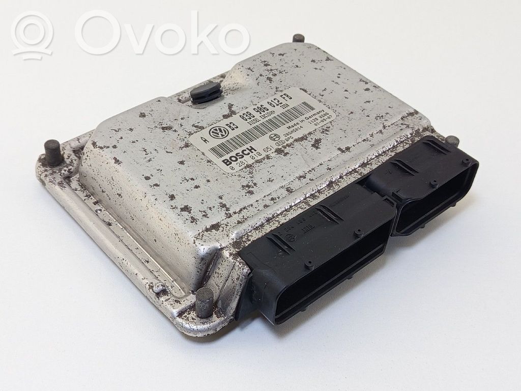 Volkswagen Golf IV Unitate/modul de control motor 