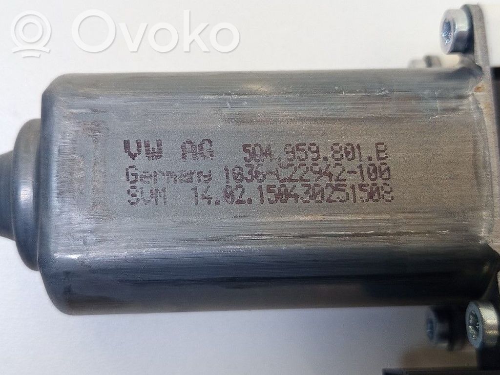 Volkswagen PASSAT B8 Motor macara geam ușă față 