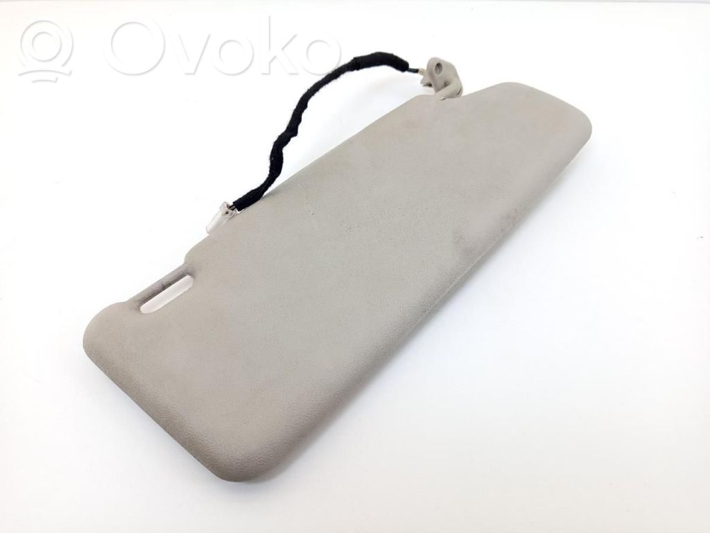 Sun visor   30899218,PEQUENODEFEITO