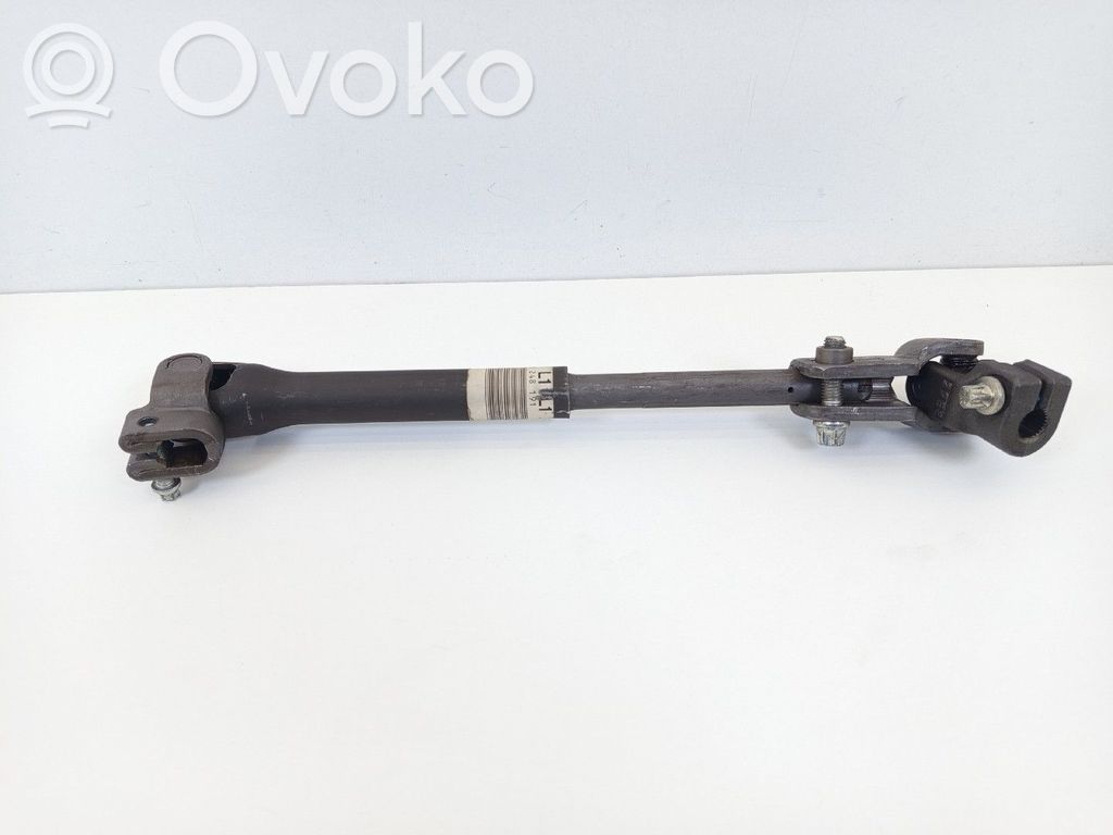 Steering column universal joint   13248191