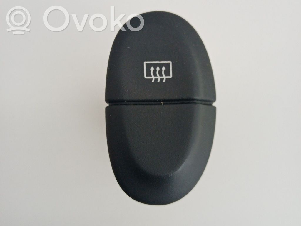 Windscreen/window heater switch   841243B