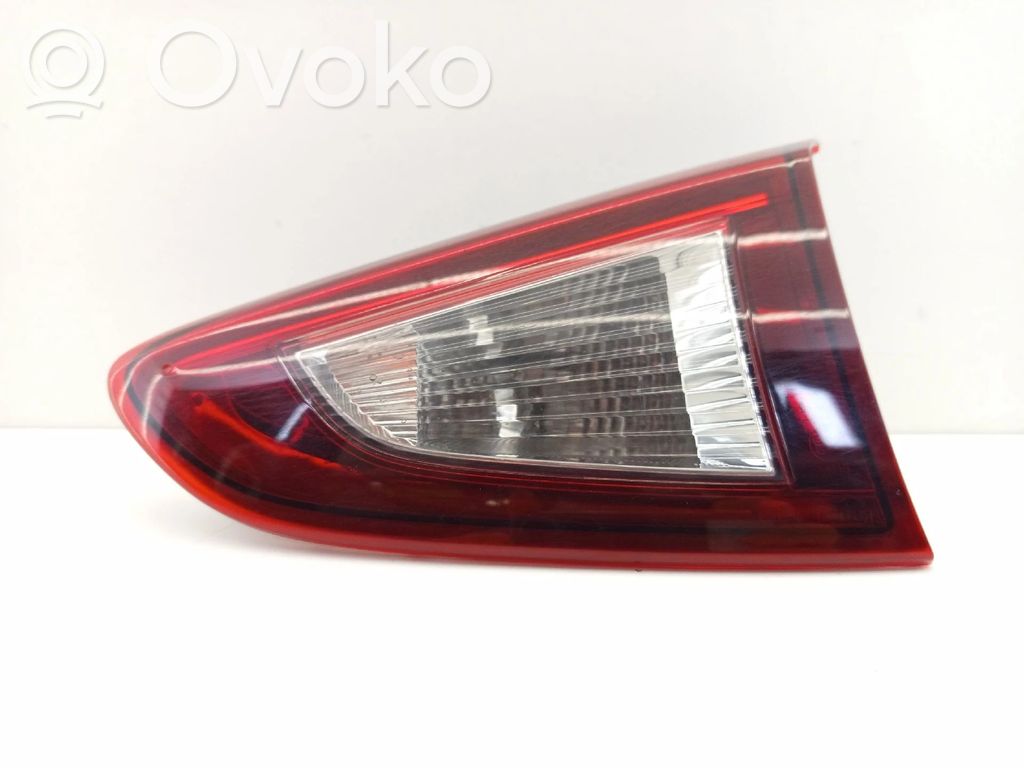 Mazda 2 Takaluukun takavalot 