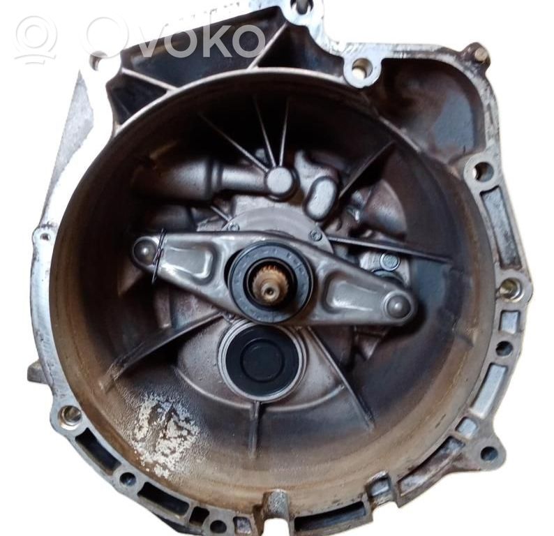 Manual 5 speed gearbox   HED,4134881HED,ZF6VEL