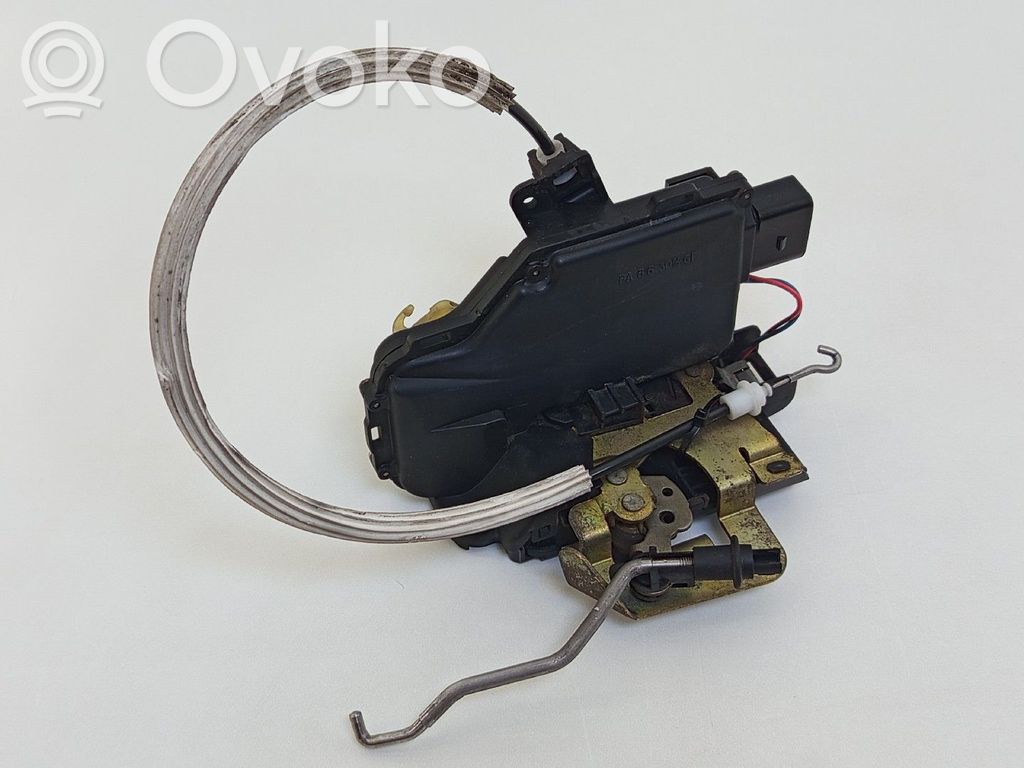 Front door lock   4B1837016B,9PINOS
