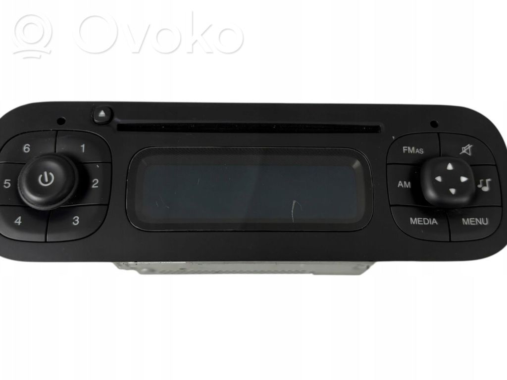 Fiat Panda III Panel / Radioodtwarzacz CD/DVD/GPS 