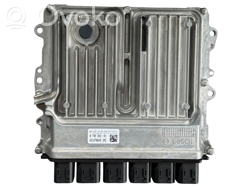 BMW 3 F30 F35 F31 Engine control unit/module 