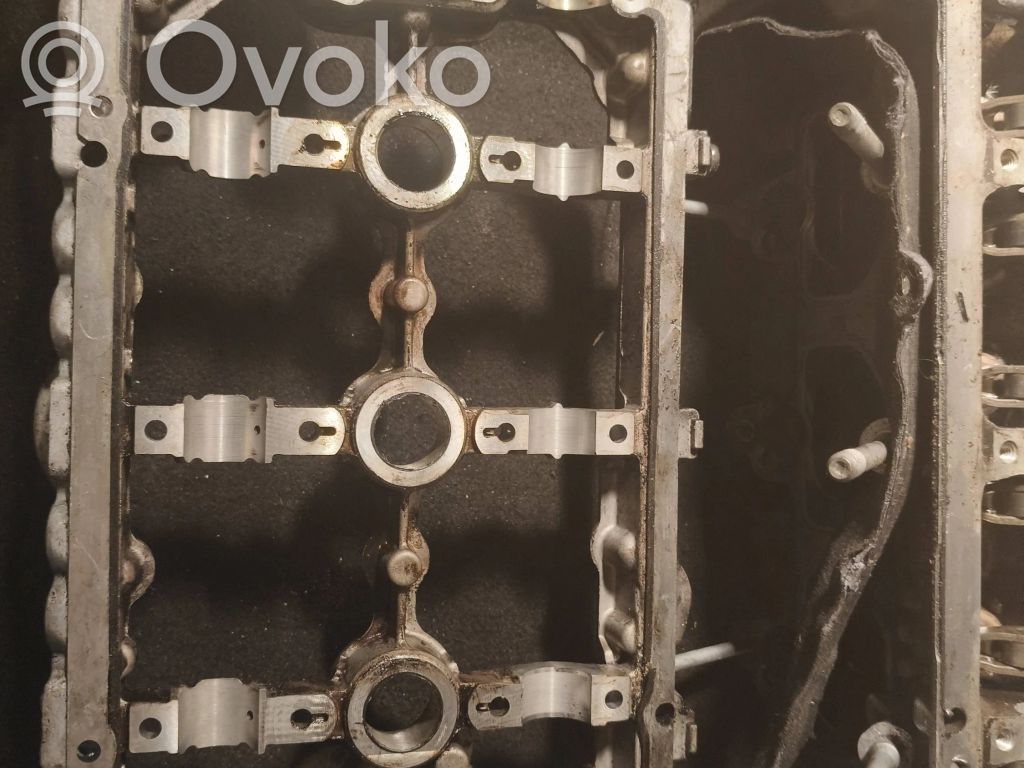 Audi A6 S6 C6 4F Engine head 