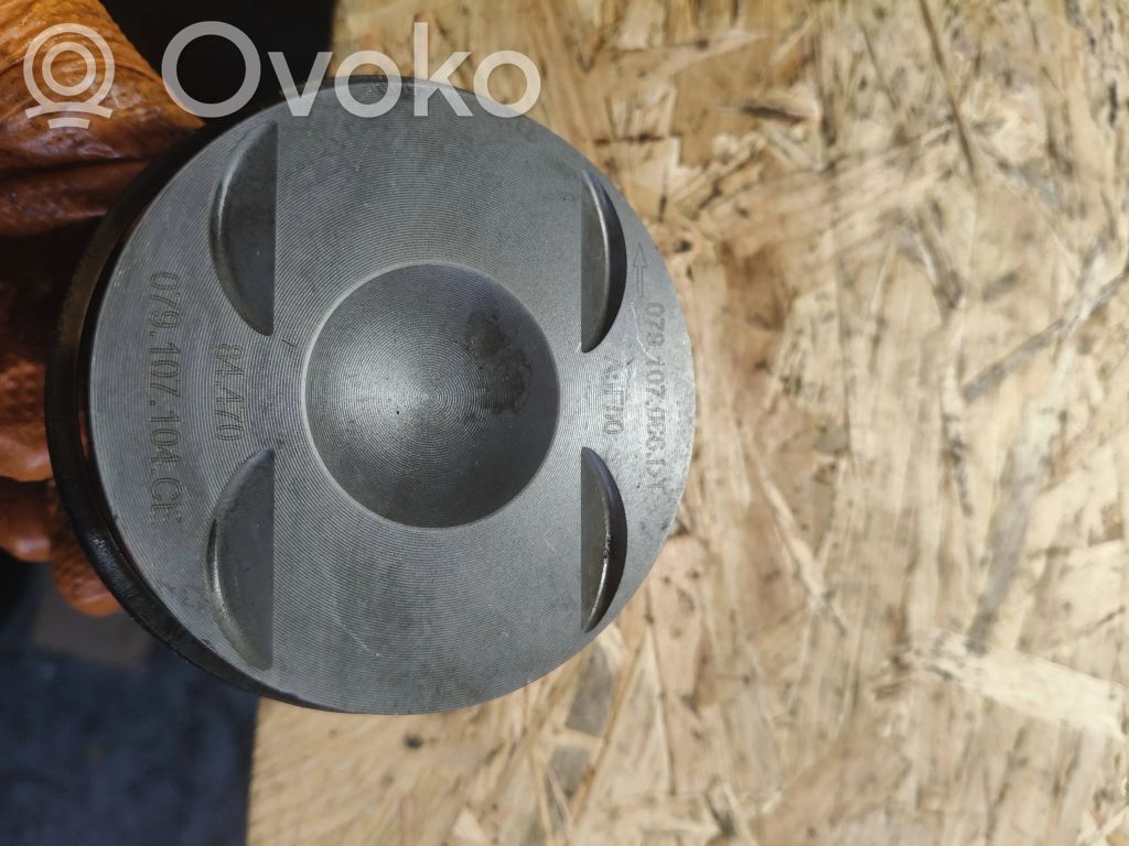 Piston   079107104CE
