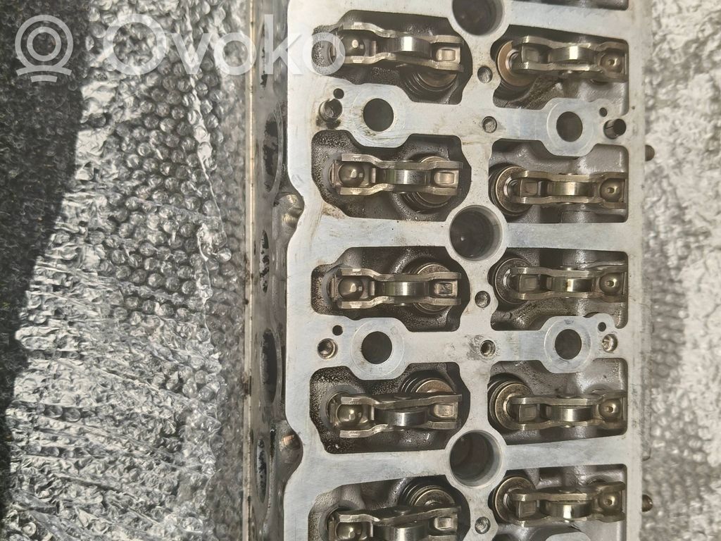 Audi Q8 Engine head 