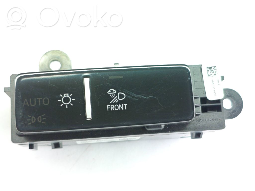 Audi Q8 Light switch 