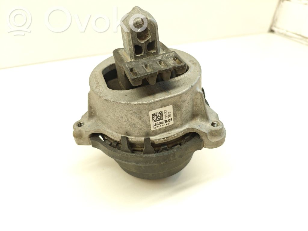Engine mount bracket   6860478