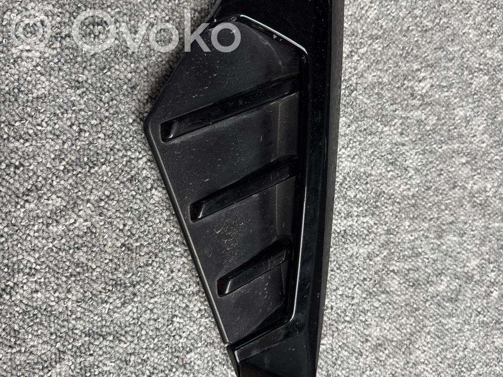 BMW X7 G07 Front bumper lower grill 