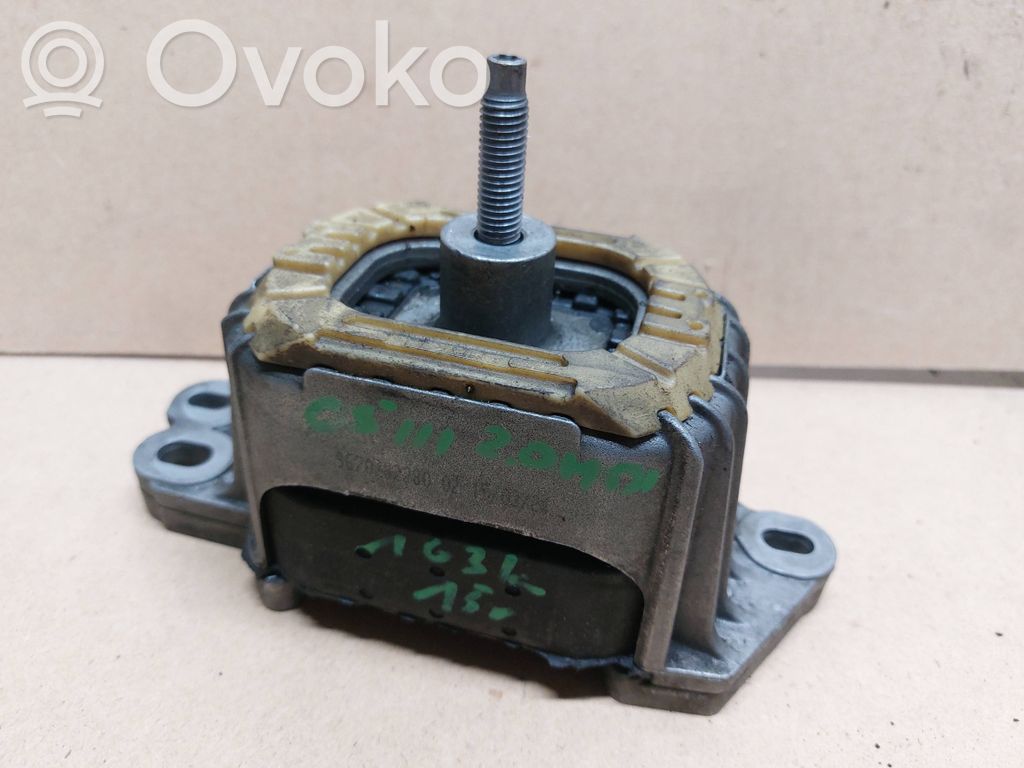 Citroen C5 Engine mount bracket 