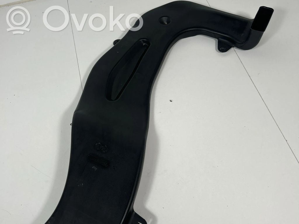 BMW iX Cabin air duct channel 