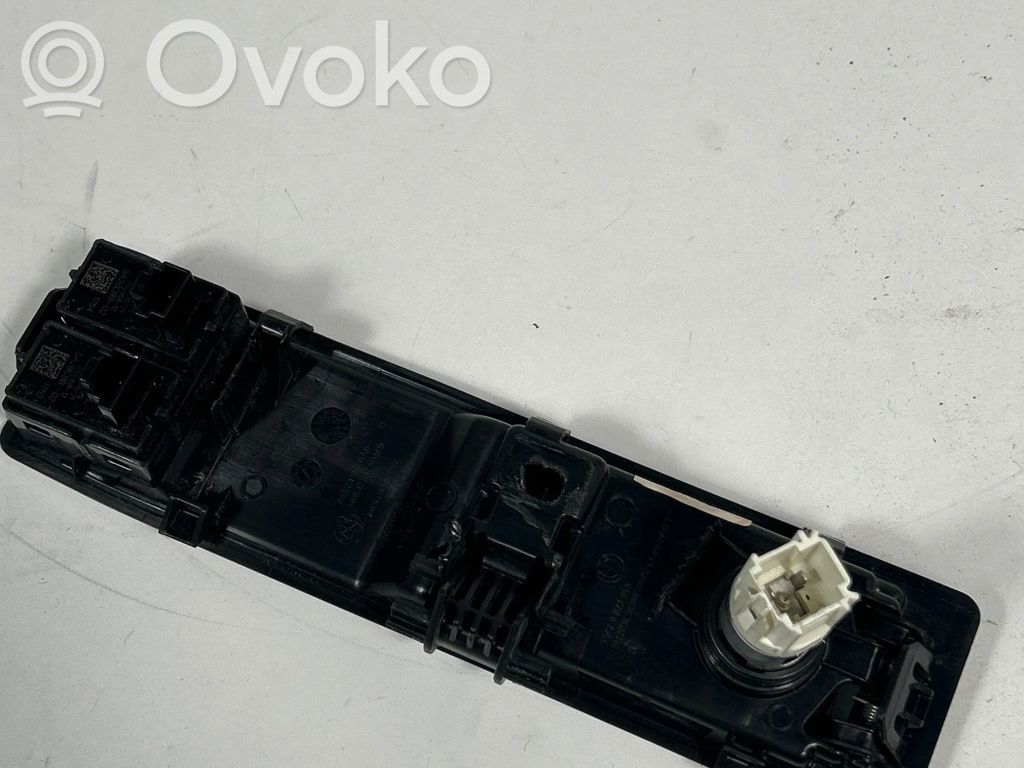 BMW iX Otros elementos de revestimiento del maletero/compartimento de carga 
