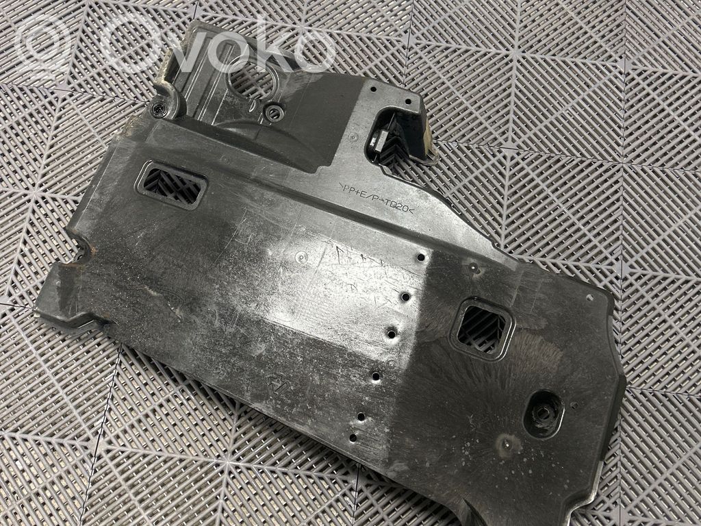 Toyota Corolla E210 E21 Dugno apsauga 