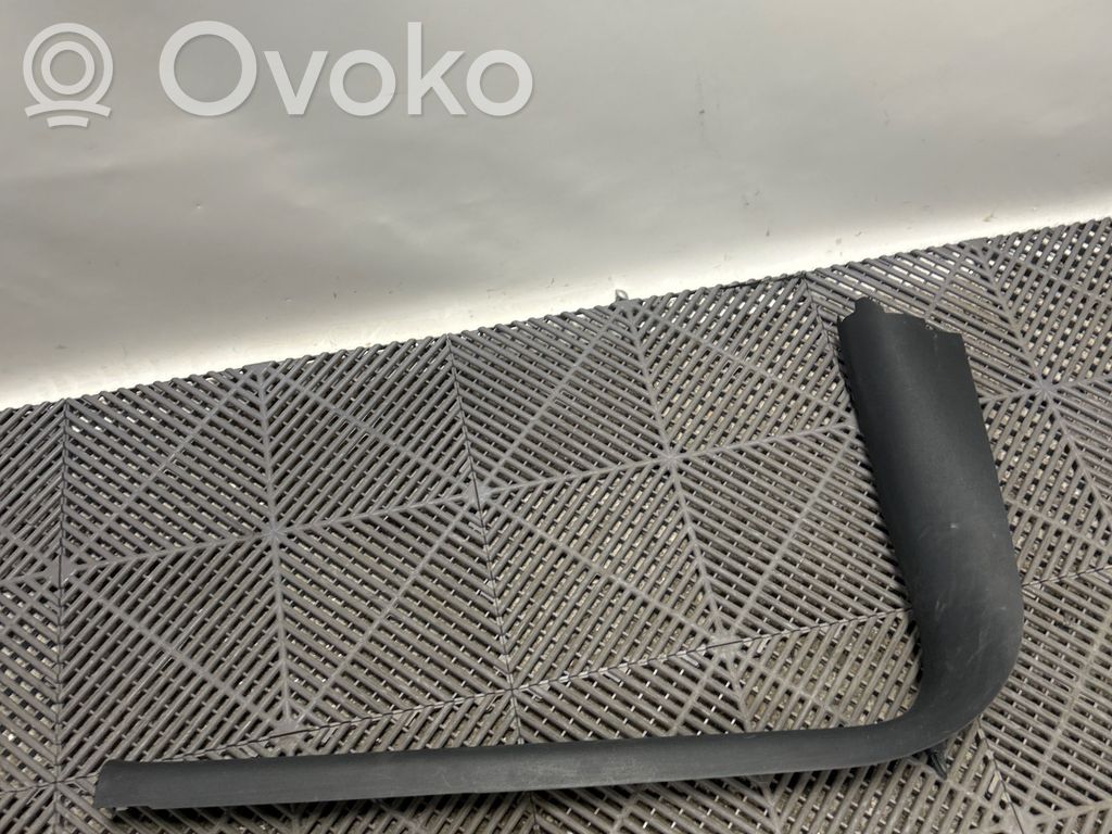 Tesla Model Y (A) statramsčio apdaila 