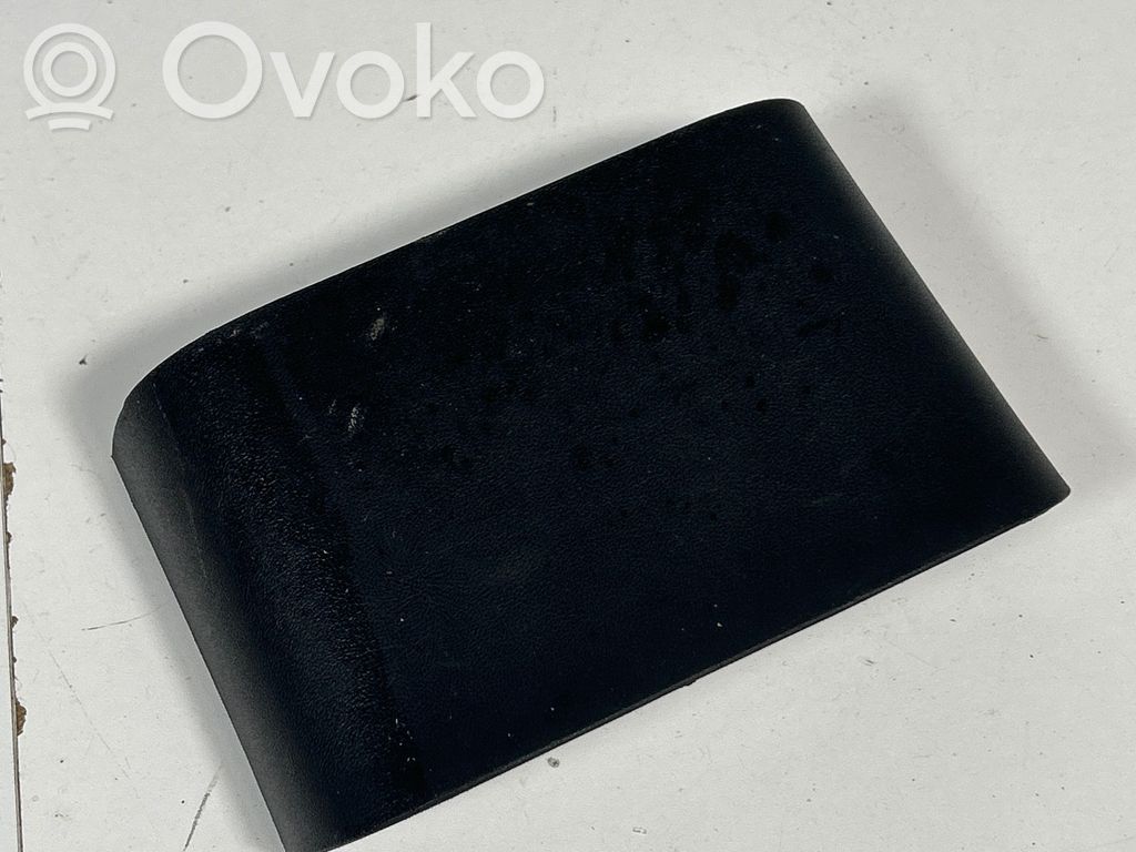 Tesla Model Y Other center console (tunnel) element 