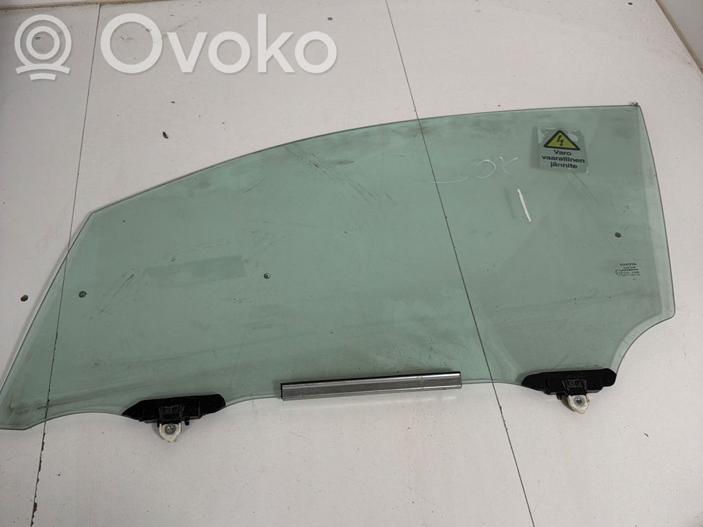 Toyota Corolla E210 E21 Front door window glass four-door 