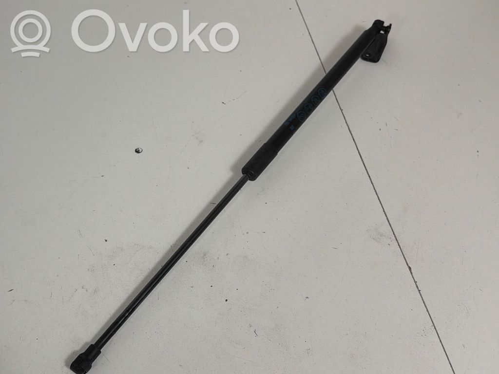 Amortyzator klapy tylnej bagażnika   4526900460N