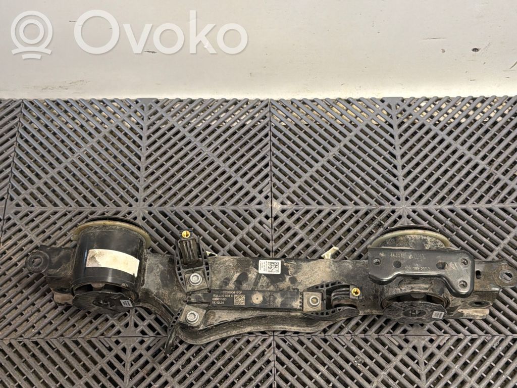 Skoda Enyaq iV Moottorin kiinnikekorvake (käytetyt) 
