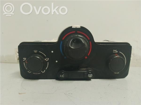 Renault Modus Air conditioning (A/C) switch 